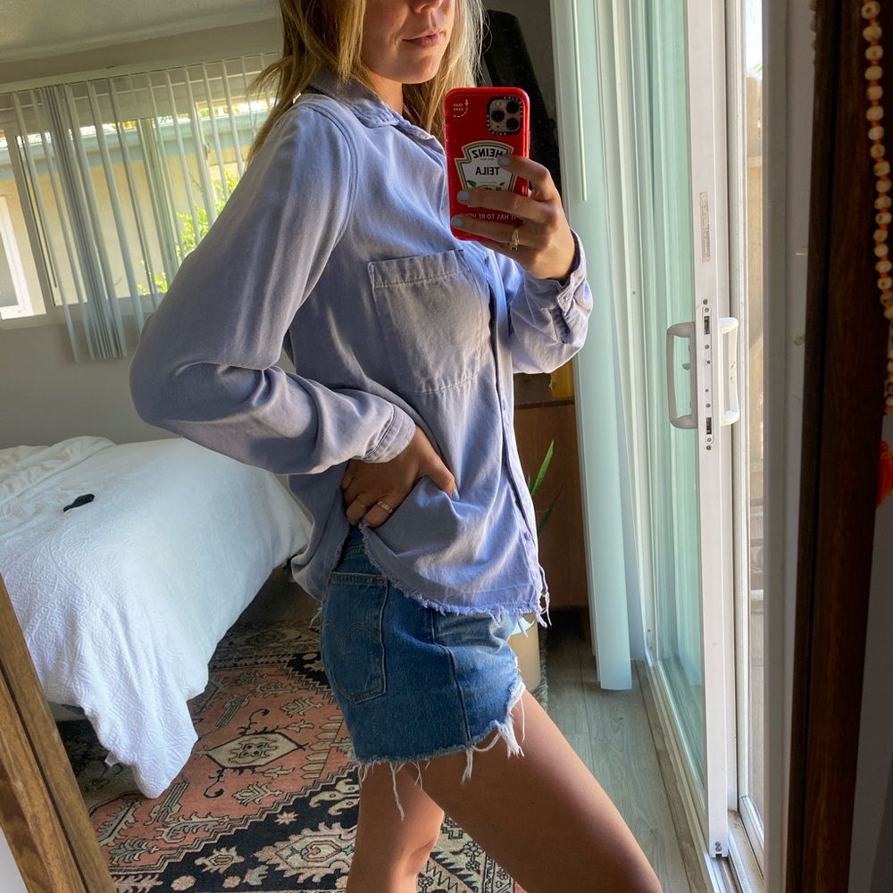 CUTE BUTTON DOWN - Picture 3 of 11